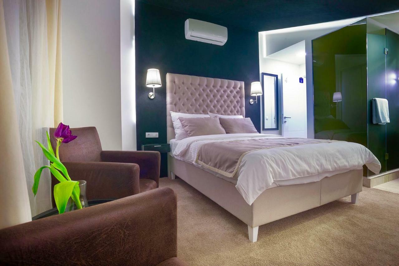 4Rooms 4U Beograd Eksteriør billede