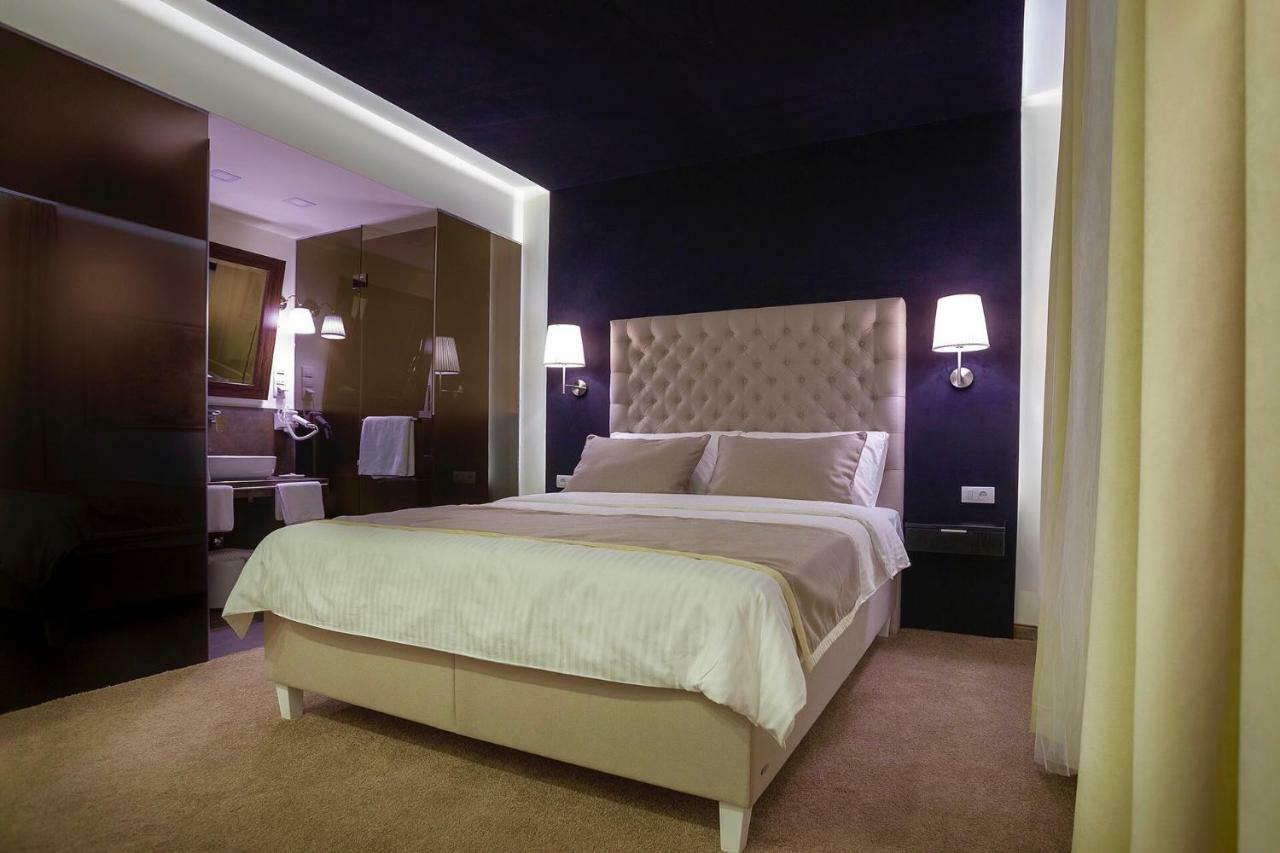 4Rooms 4U Beograd Eksteriør billede