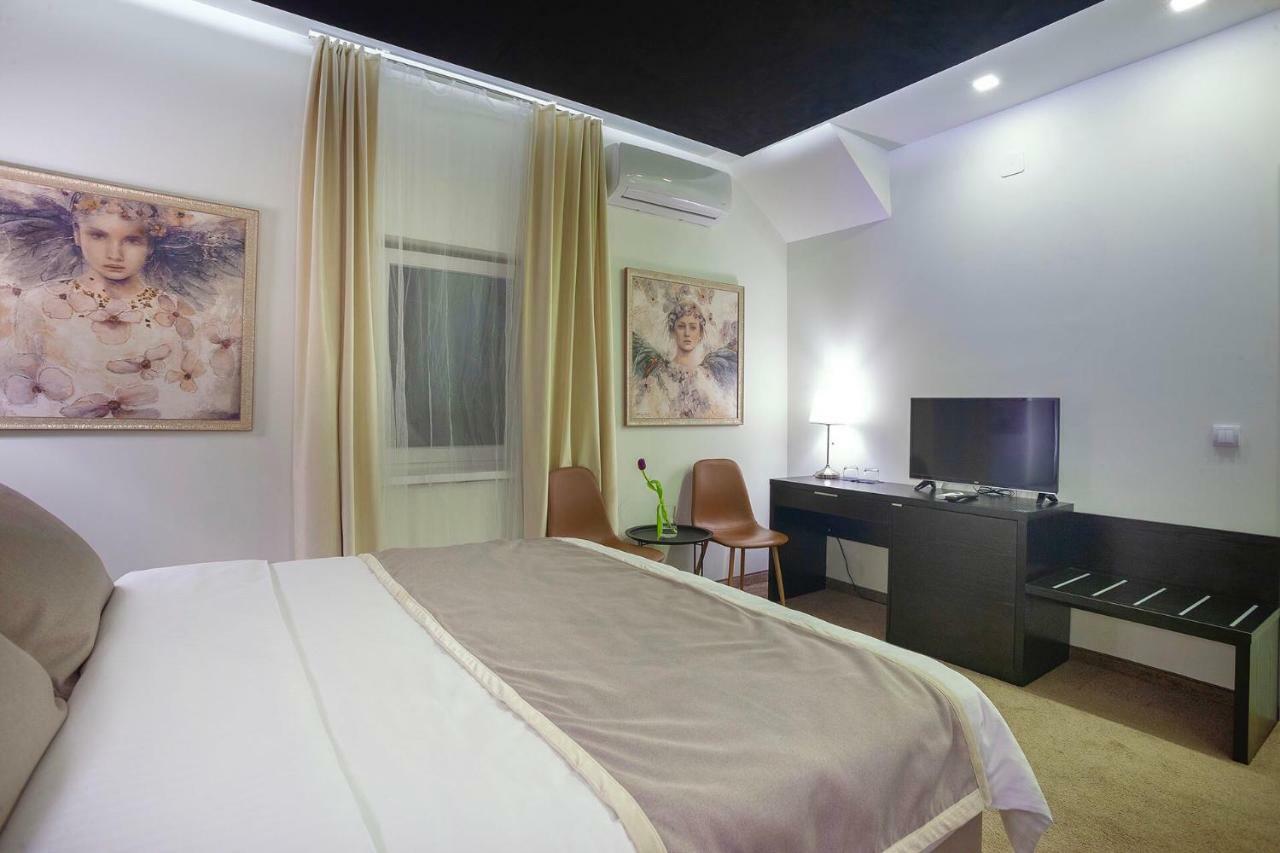 4Rooms 4U Beograd Eksteriør billede